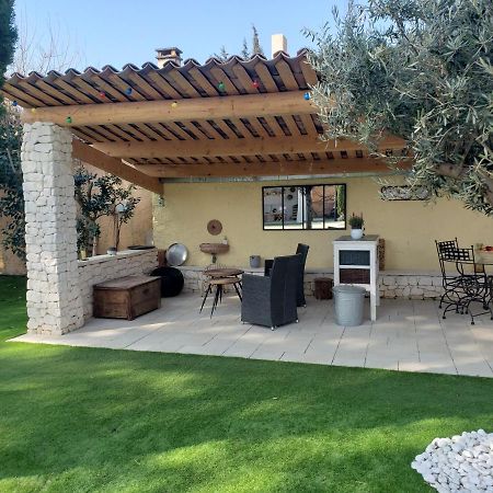 La Maison 1440 LʼIsle-sur-la-Sorgue Eksteriør bilde