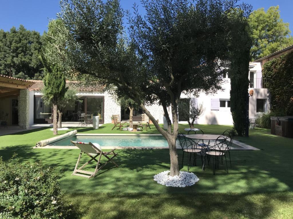 La Maison 1440 LʼIsle-sur-la-Sorgue Eksteriør bilde