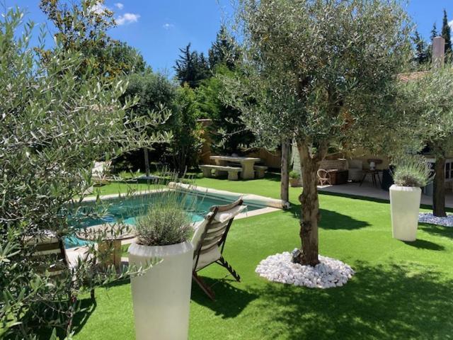 La Maison 1440 LʼIsle-sur-la-Sorgue Eksteriør bilde