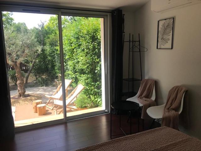 La Maison 1440 LʼIsle-sur-la-Sorgue Eksteriør bilde